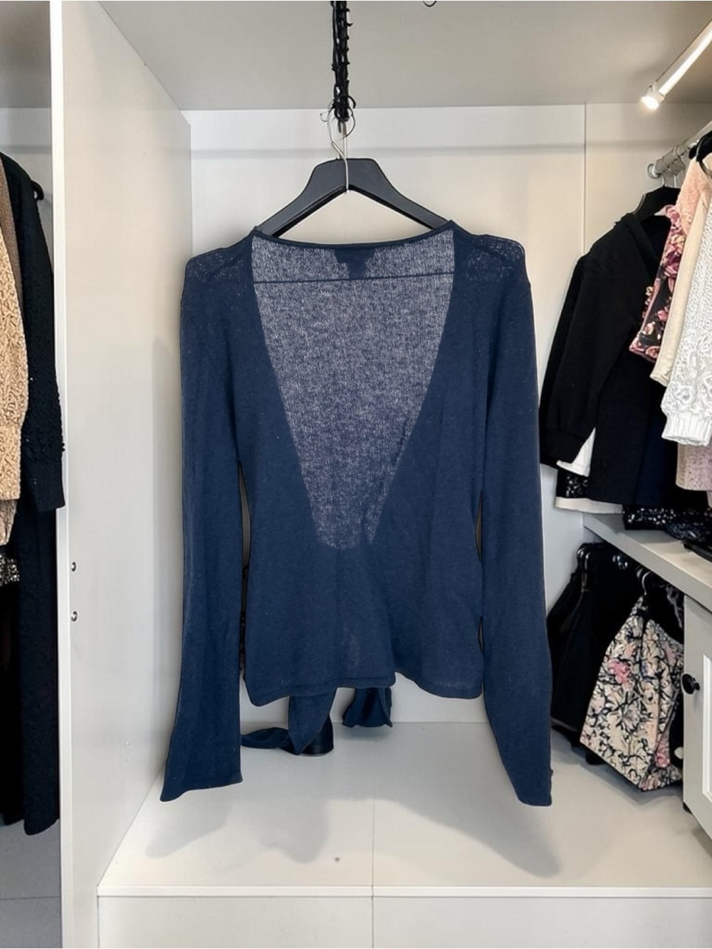 Soft Surroundings 100% Cashmere Navy Tie Front Wrap Cardigan Sweater Size Medium - Picture 3 of 8
